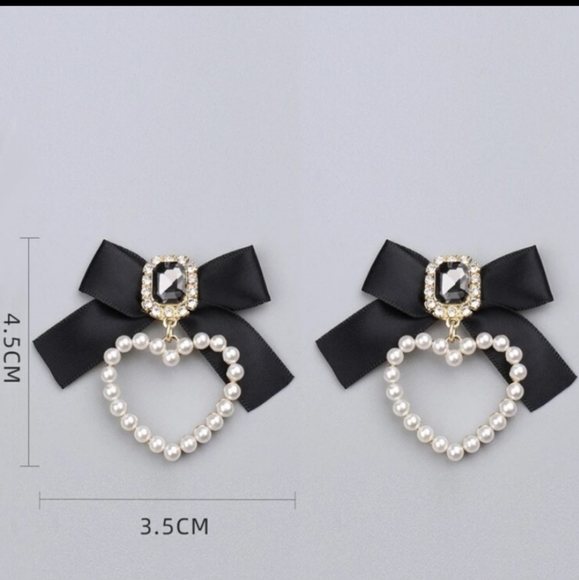 🎀New Black Bow Dangle Earrings - Picture 3 of 3